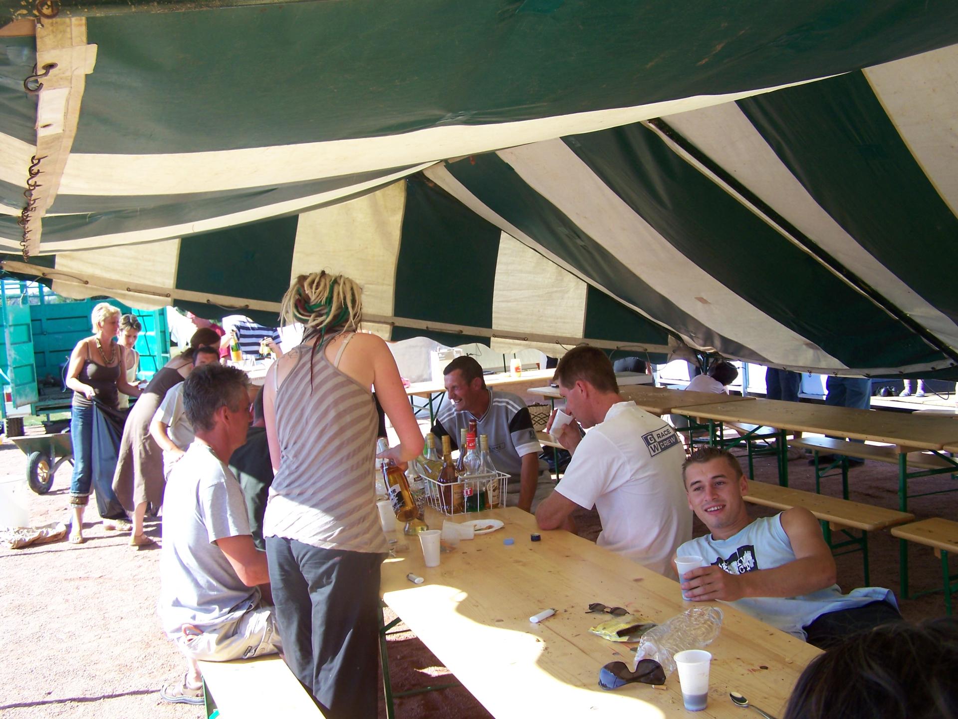 Bénévoles au démontage