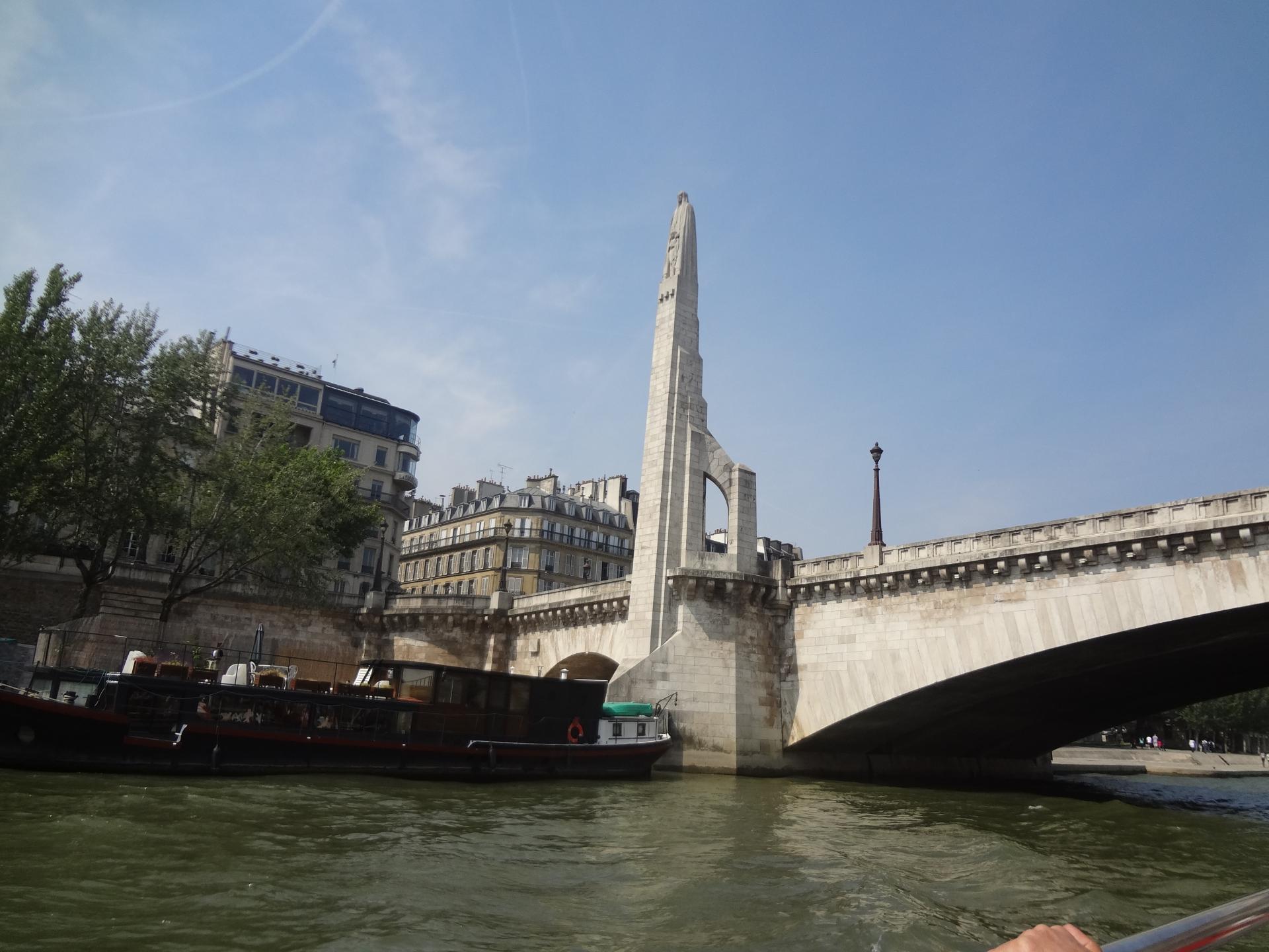 Balade en bateau mouche
