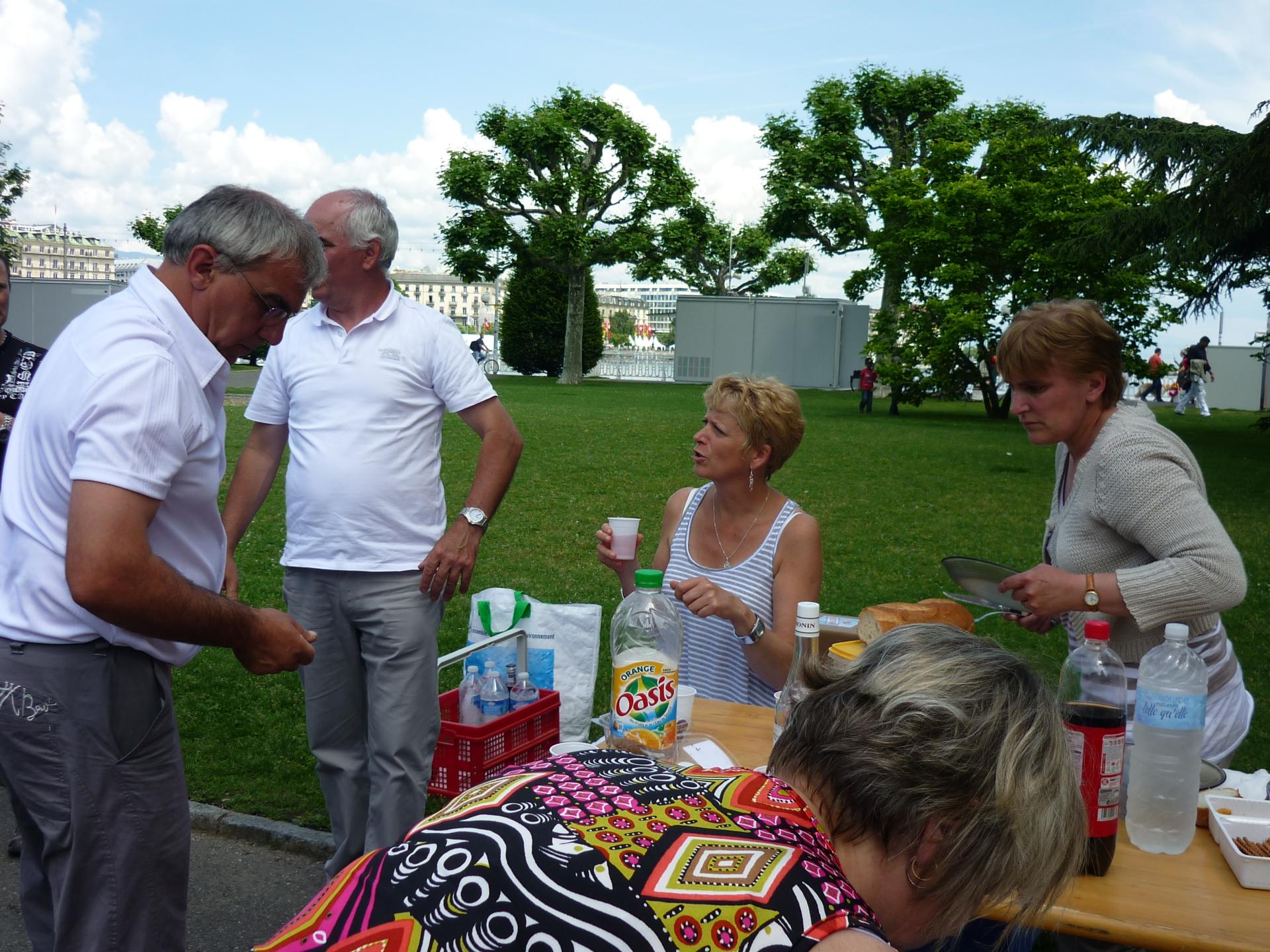 Pique-nique le long du lac léman Genève
