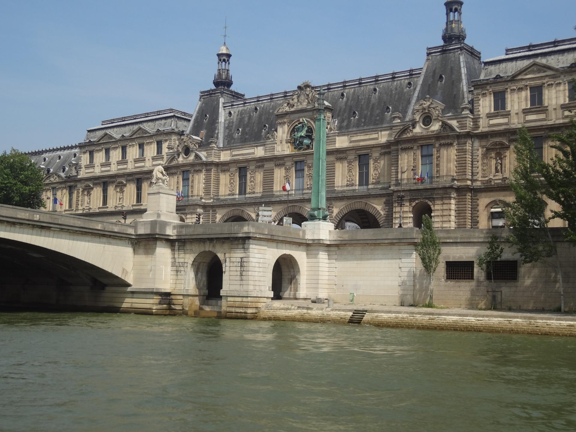 Balade en bateau mouche