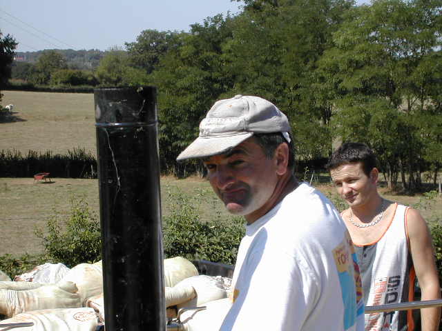 Préparatifs cuisson des jambons