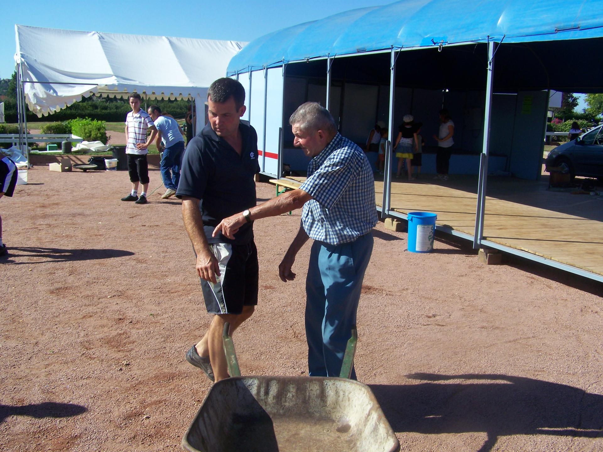 Bénévoles au démontage