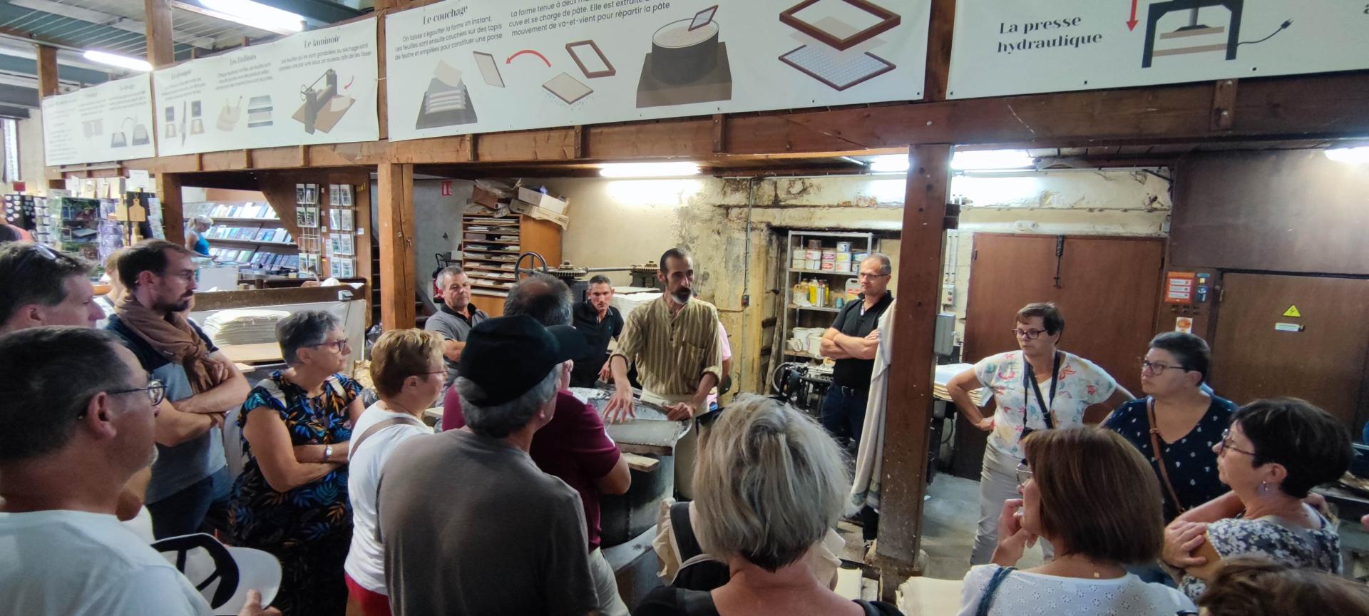 Moulin à papier Vallis Clausa Fontaine de Vaucluse